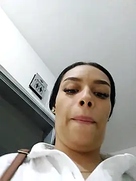 publicdesiary live sex cam