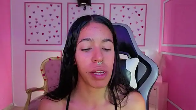 stephania_t live sex cam