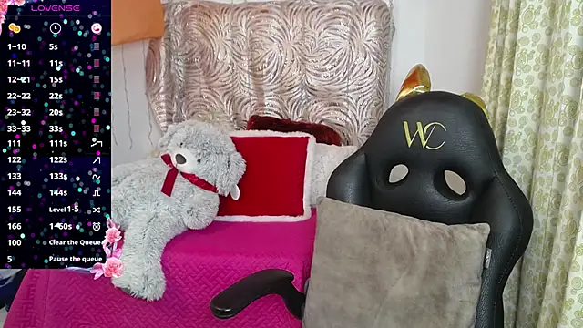 lakshmiraniii's cam snapshot