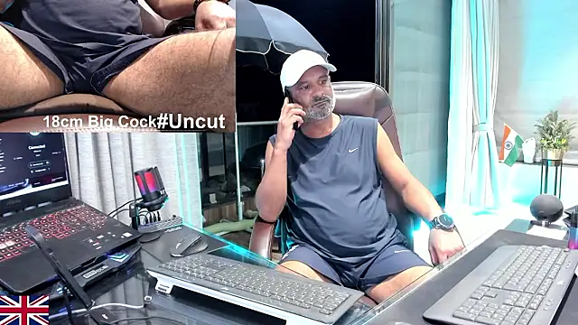 OnlineBossUK live sex cam