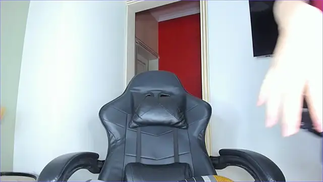 taeni_lara live sex cam