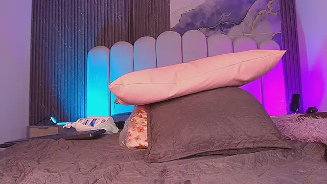 jones_maddy_ live sex cam