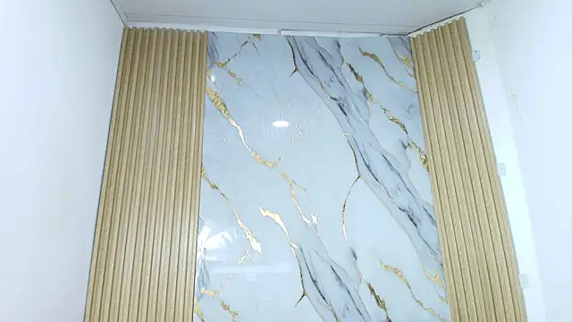 Luluu_08 live sex cam