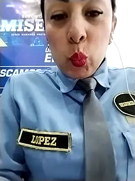 CRISTAL__11's cam snapshot