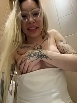 babydolll's cam snapshot