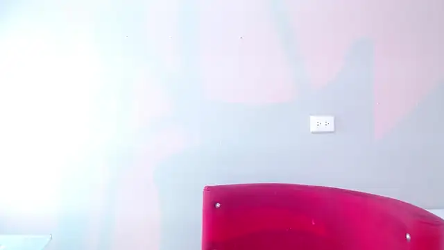 salome_vegaa's cam snapshot