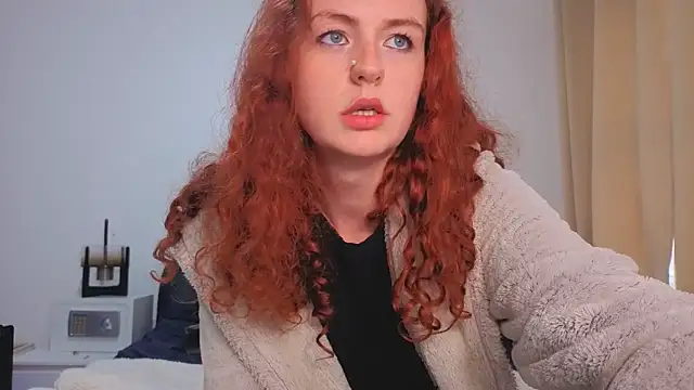 ENGLISHEMILY_69's cam snapshot