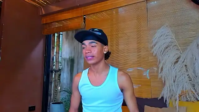 AlanCutee live sex cam