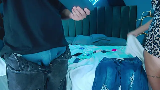 Kamie_SebasDolce live sex cam