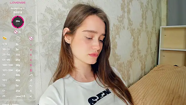 lovelyalivia live sex cam