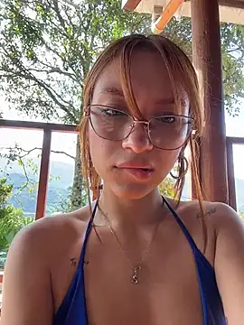 Alison_Ivanova live sex cam