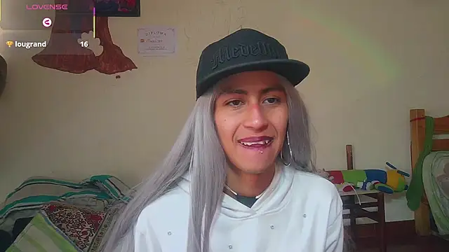 Naicollsxxx live sex cam