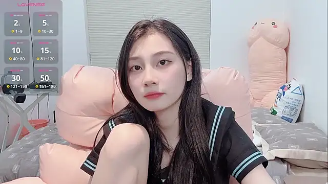 lris-Beauty live sex cam