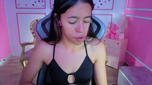 stephania_t live sex cam