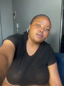 Curveysinaa live sex cam