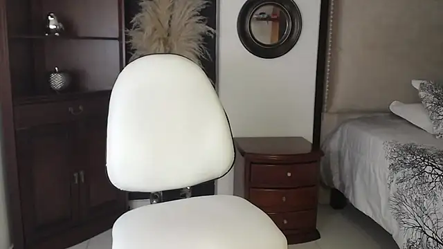 sheryl_jones's cam snapshot