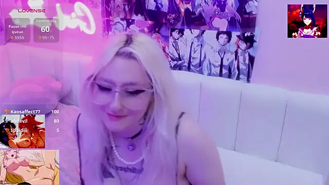 JuliaSharkk's cam snapshot