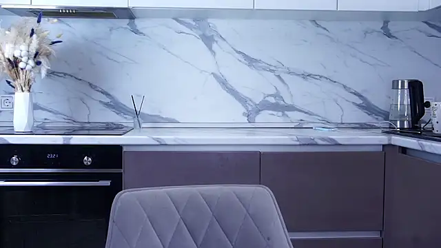 YettaCalabria's cam snapshot