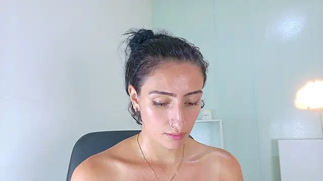 AmmyRouse__'s cam snapshot