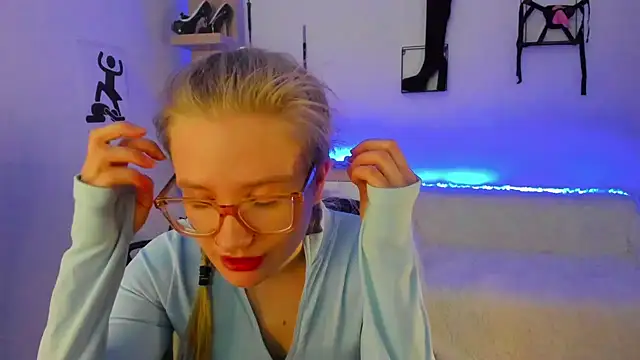 NancyHottie's cam snapshot