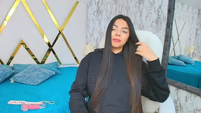 TiffanyMartinez's cam snapshot