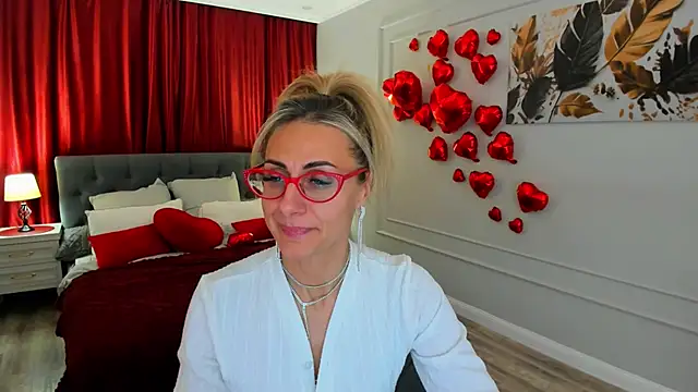 MuseOfStage live sex cam