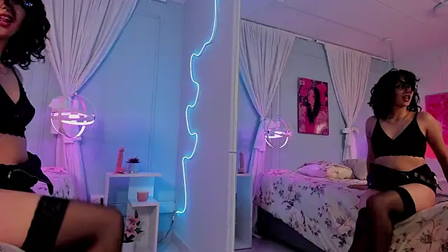 Cleo_Foxx's cam snapshot