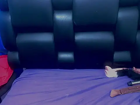 XxMavisSexyHotxX's cam snapshot