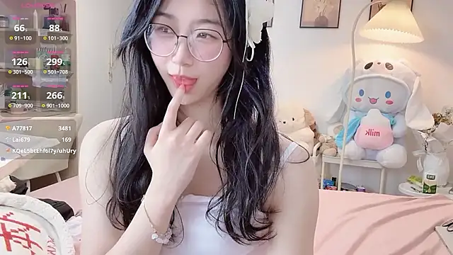 Luminous4173 live sex cam