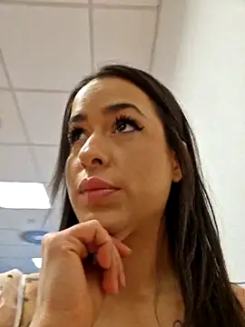 LydiaMaus96 live sex cam