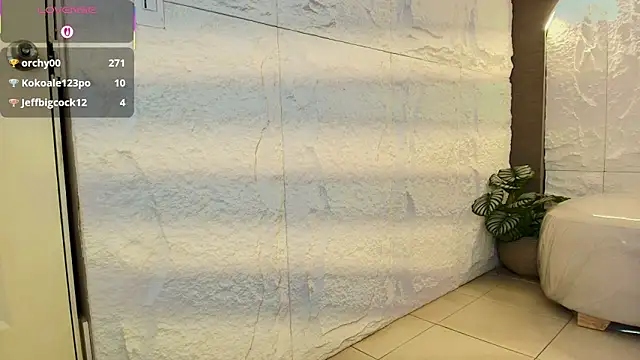 isabella__r's cam snapshot