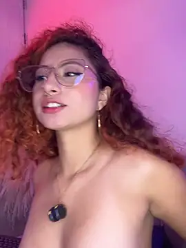 NaughtyNath_'s cam snapshot