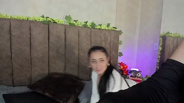 Antonella_Julieta's cam snapshot