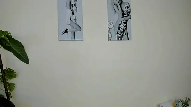 Victoria_Rosee's cam snapshot