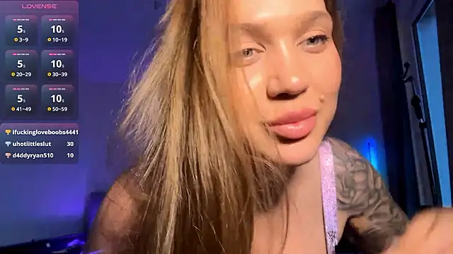 Dobbimood live sex cam