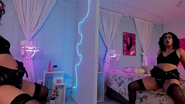 Cleo_Foxx's cam snapshot