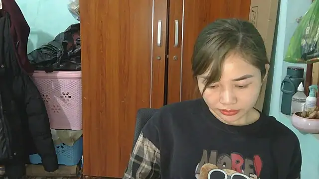 Uhem112's cam snapshot