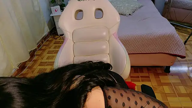 keileen_luna's cam snapshot