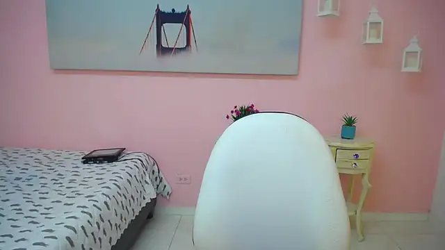 scarlett_clyde's cam snapshot