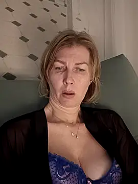 stellahere8's cam snapshot