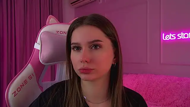 DianaVert's cam snapshot