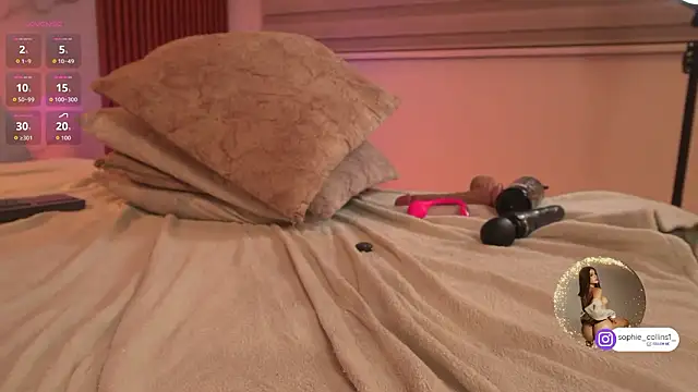 SophieCollins_1's cam snapshot