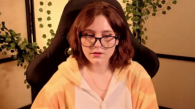 Diana_Flower's cam snapshot