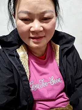 yoowwmr's cam snapshot