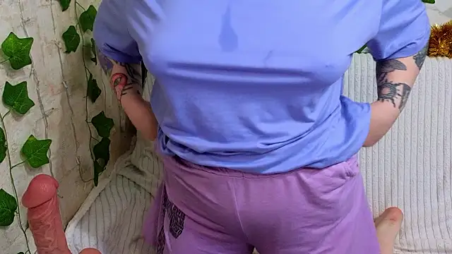 Belinda_Starlight's cam snapshot