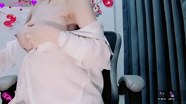 mia_eeeee's cam snapshot