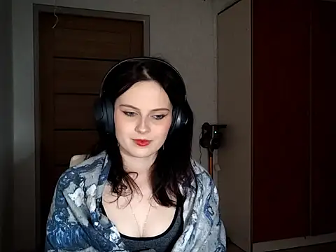 Solareclipsis's cam snapshot