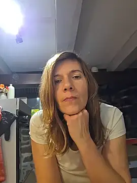 Lina_lou4's cam snapshot