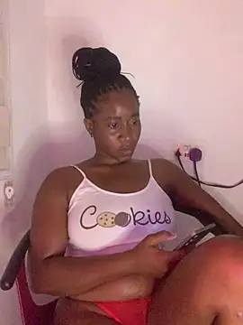 MISSMAYSROOM's cam snapshot