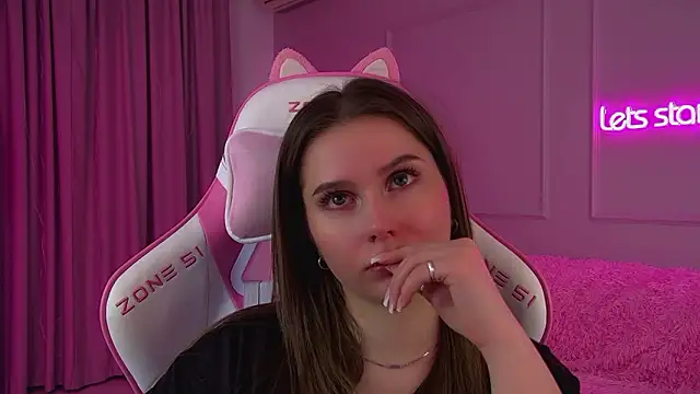 DianaVert's cam snapshot